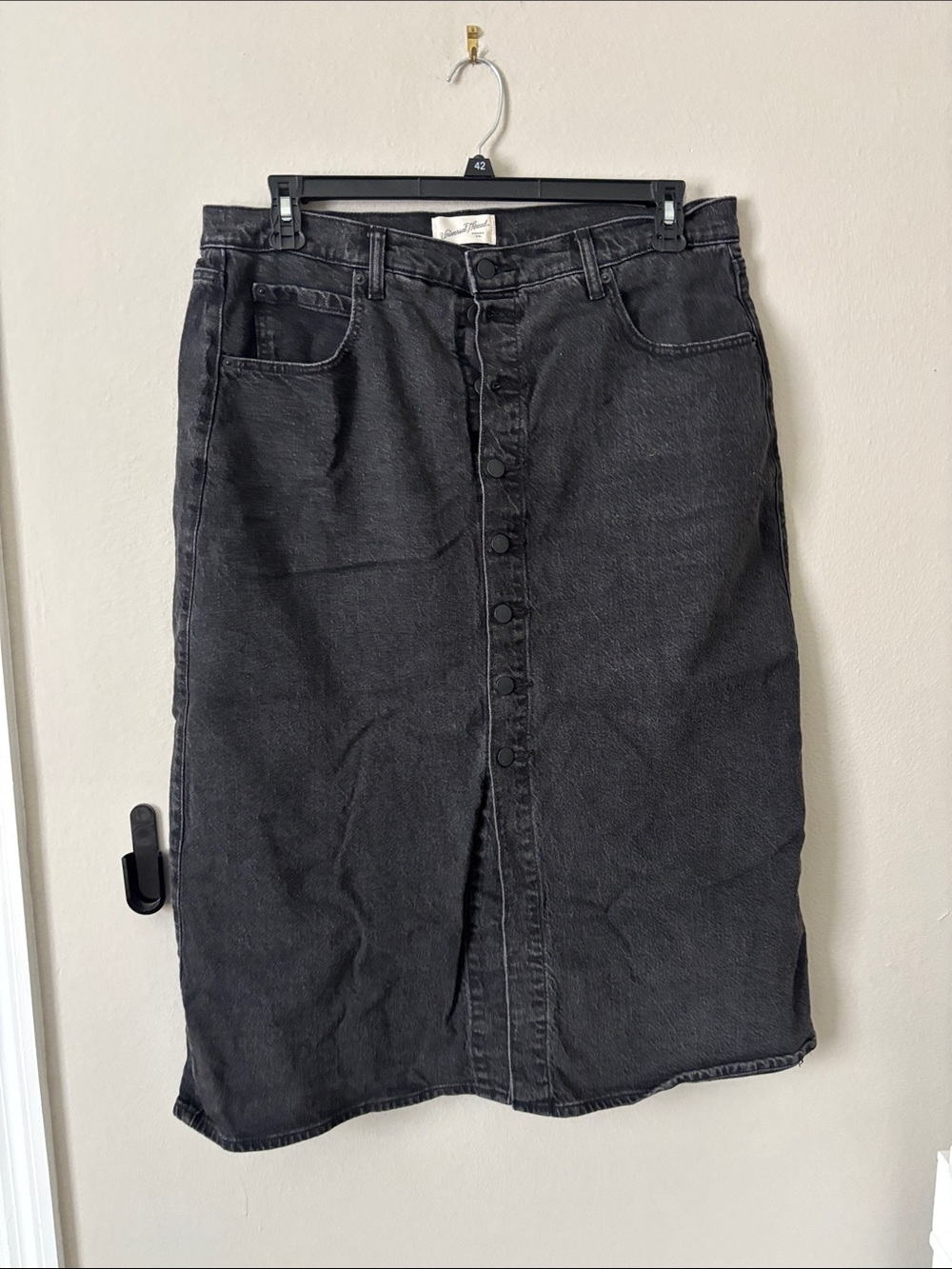 Universal Thread High-Rise Black Button-Front Denim Skirt